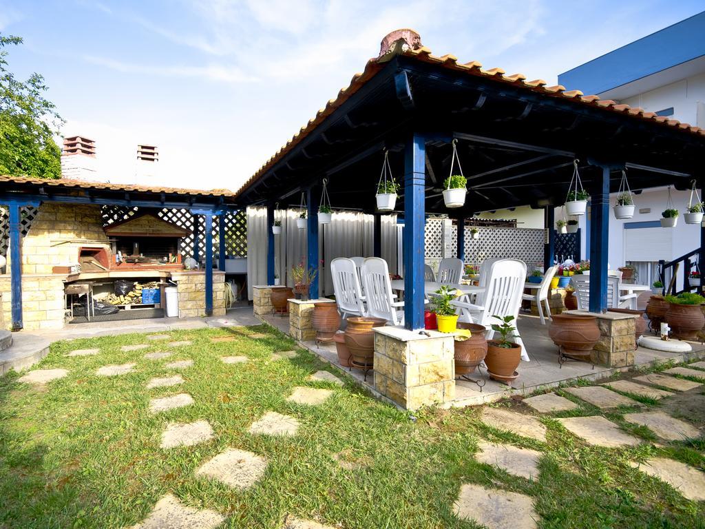 Villa Marina Nikiti  Exterior photo