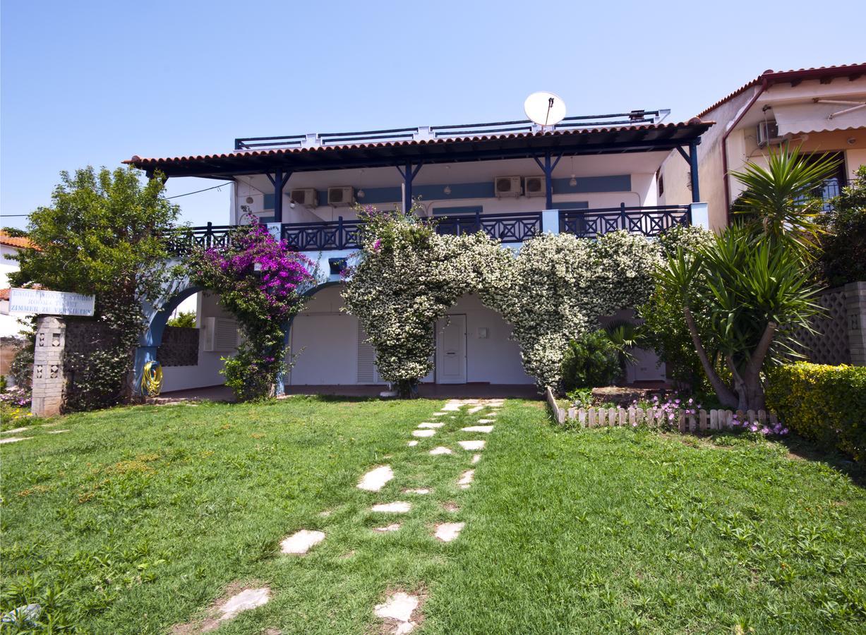Villa Marina Nikiti  Exterior photo